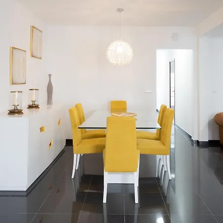 Villa Costa Sunset House