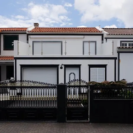 Costa Sunset House * Ribeira Grande